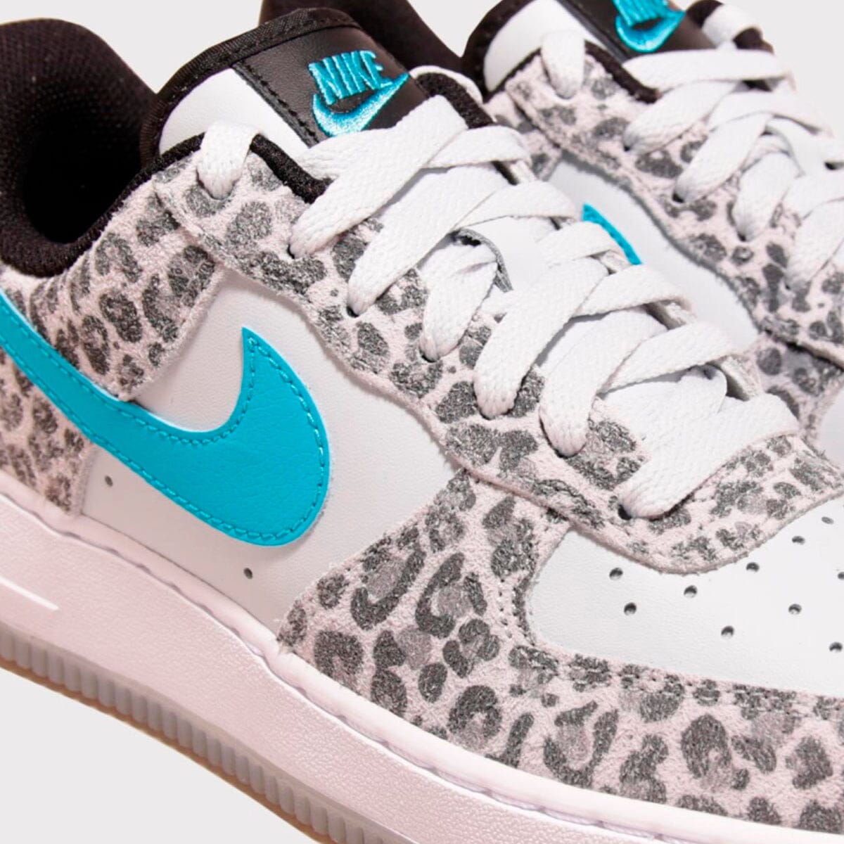 Nike Air Force 1 Low Leopard Air Force 1 Blizz Sneakers 
